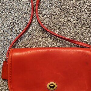 Vintage Chrystie red coach purse